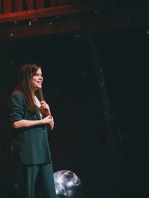 Fanny Ruwet : On disait qu'on faisait la fête