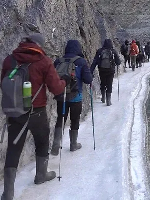 Chadar, le trek des glaces
