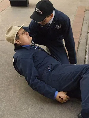 NCIS S6 E13
