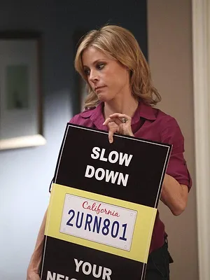 Modern Family S2 E12