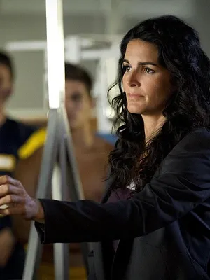 Rizzoli & Isles S3 E14