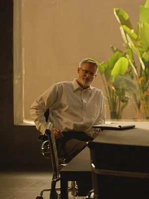 Inside the Mind Of A Con Artist