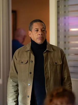 Le remplaçant S3 E1