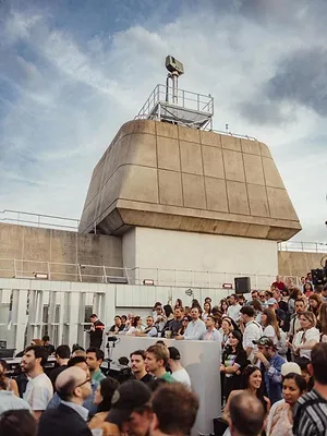 Terminal 1 : Air, Phoenix et Étienne de Crécy