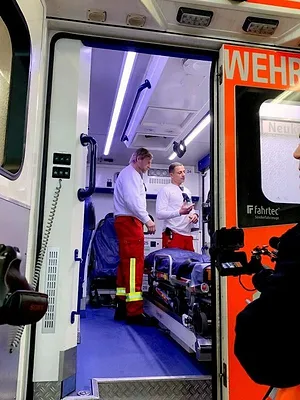 Einsatz für Henning Baum: Rettungsdienst am Limit - Helden mit Hindernissen