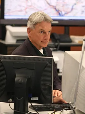 NCIS S9 E10