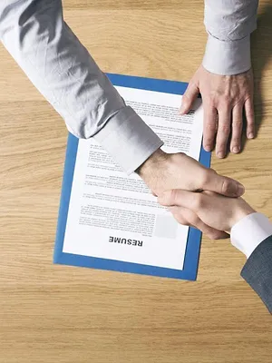 Employeur de marque OU L'invité