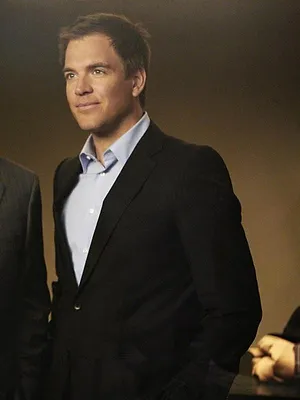 NCIS S7 E12