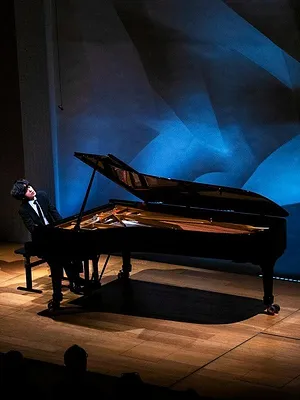 Yunchan Lim à la Fondation Louis Vuitton : Dowland, Bach, Beethoven