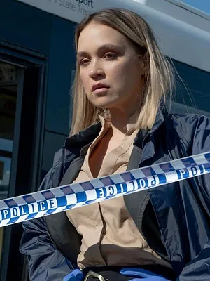 S1 E6 : Extraction
