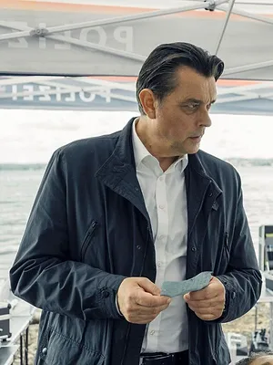Meurtres en eaux troubles S1 E23