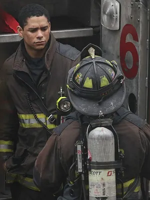 Chicago Fire S2 E12