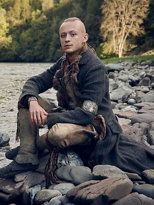 Outlander S6 E8