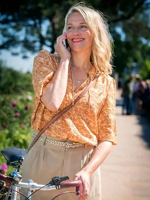 Praxis mit Meerblick S1 E16