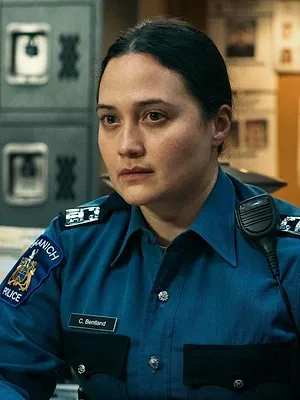 Under the Bridge S1 E1