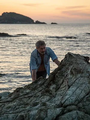 Une île S1 E4