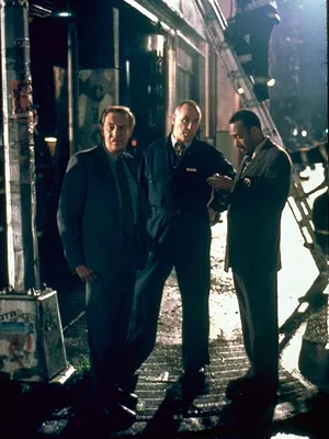 New York police judiciaire S11 E1