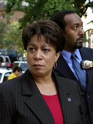 New York, police judiciaire S12 E17