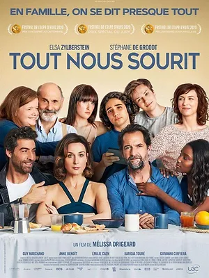 Tout nous sourit