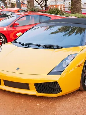 Voitures de luxe à tout prix