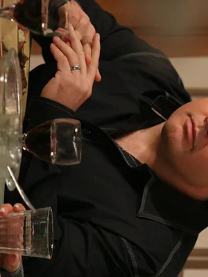 Un gars du Queens S8 E1