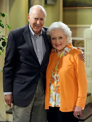 Hot in Cleveland S2 E1