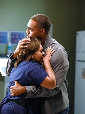 Grey's Anatomy S9 E22