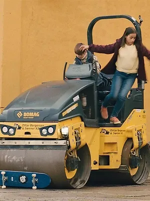 Troublemakers S1 E1
