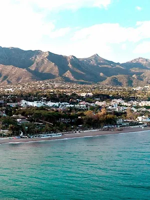 Bienvenue à Marbella ! : Soleil, luxe et farniente