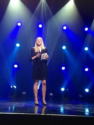 Laura Laune : Le diable est une gentille petite fille