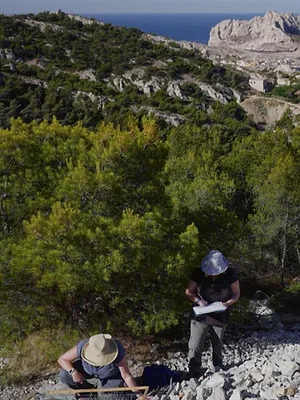 Calanques, les usines du bout du monde