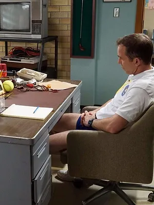 Les Goldberg S5 E3