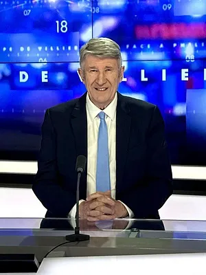 Face à Philippe de Villiers