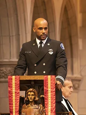 Grey's Anatomy : Station 19 S2 E16