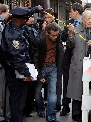 Les experts : Manhattan S4 E11