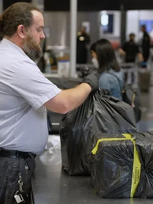 Douanes sous haute surveillance