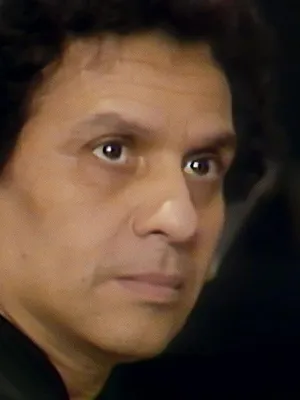 Azzedine Alaïa, un couturier français
