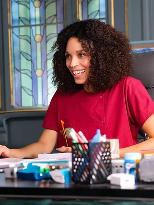 Maison de retraite S1 E1