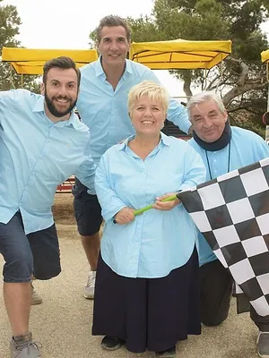 Camping Paradis S10 E2