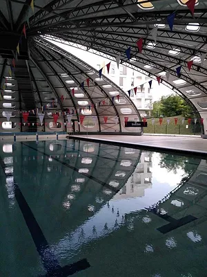 Dans le grand bain : comment les Français ont appris à nager