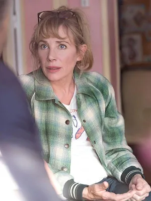 Alexandra Ehle S6 E1