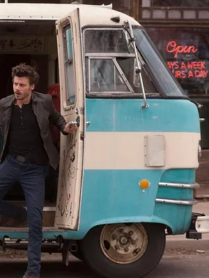 Midnight, Texas S1 E1