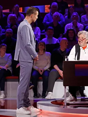 Wer weiß denn sowas?