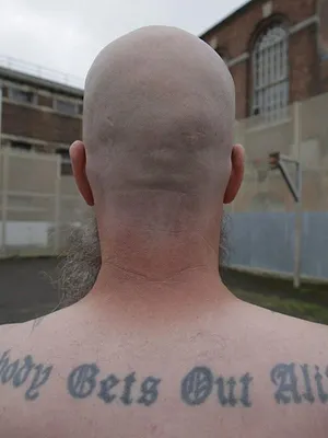 Prisonniers sous haute surveillance