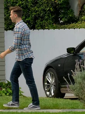 Modern Family S11 E2