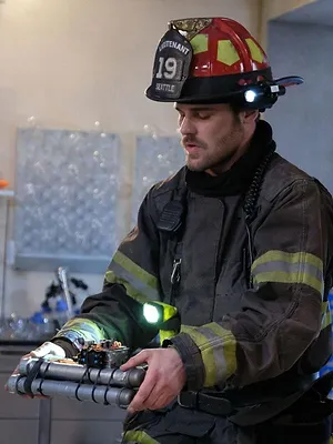 Grey's Anatomy : Station 19 S3 E16