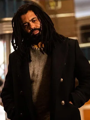 Snowpiercer S4 E1
