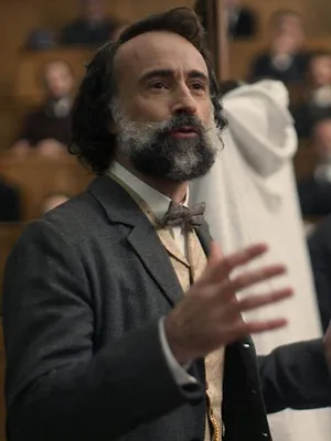 Eiffel : la guerre des tours