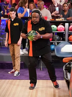 Voisins mais pas trop S2 E8