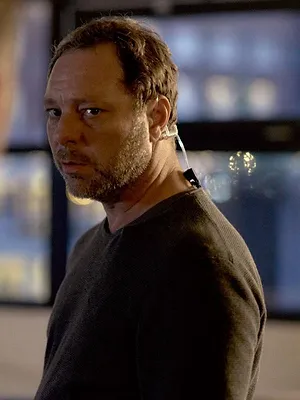 Les enquêtes du commissaire Van Der Valk S4 E1
